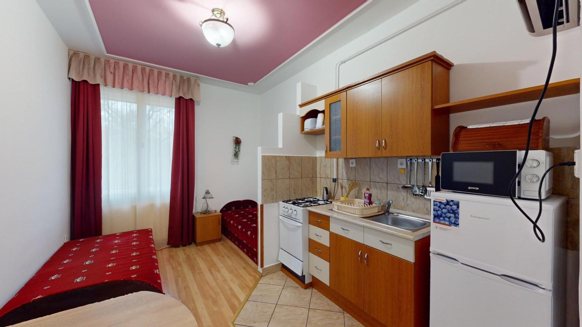 Herczeg Apartment Miskolc Exterior foto