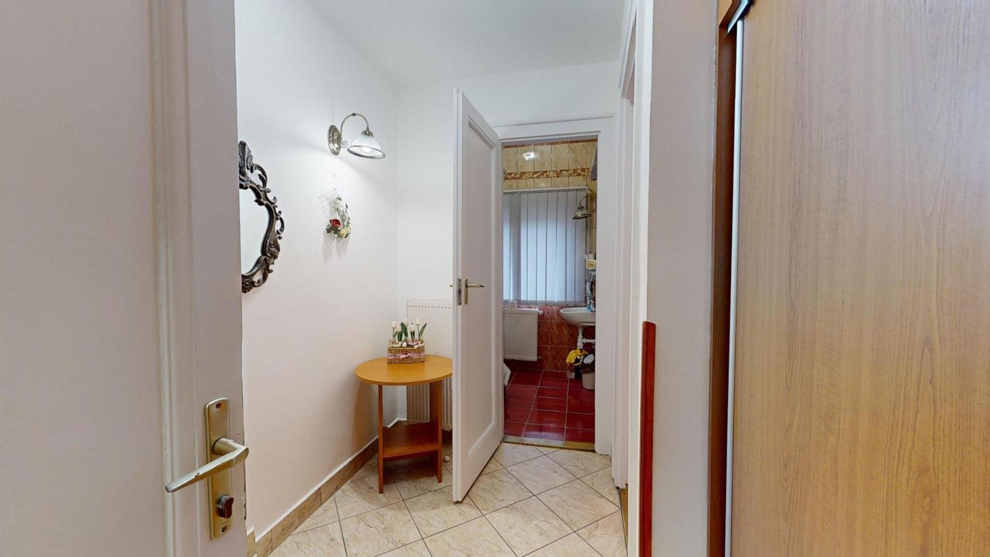 Herczeg Apartment Miskolc Exterior foto