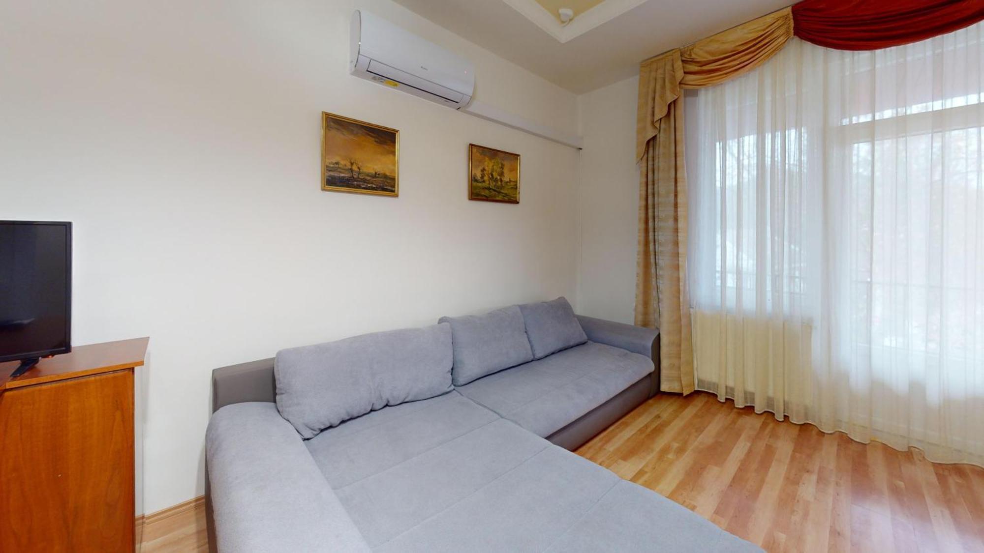 Herczeg Apartment Miskolc Exterior foto